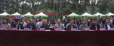 永利官网举行2016级学生顶岗实习就业暨就业秋季校园招聘会启动仪式